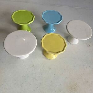 Colorful Ceramic Mini Pedestal Set